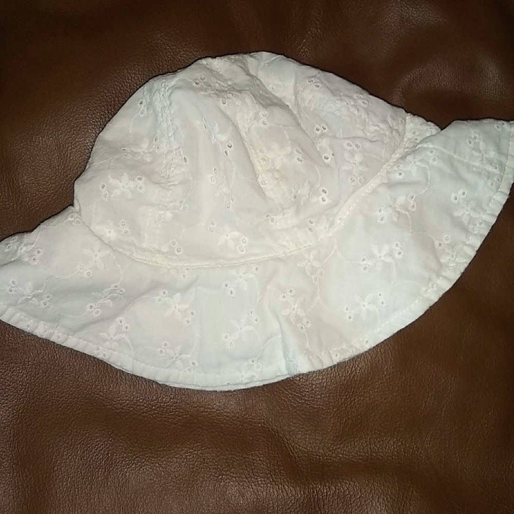 Baby girl white sun hat